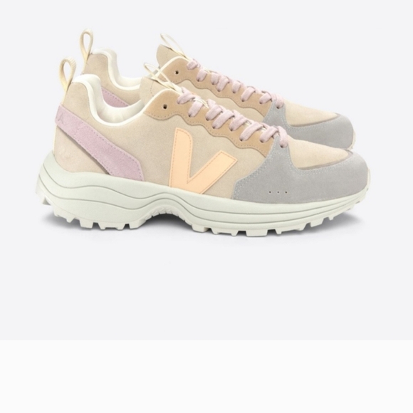 VEJA Venturi suede almond peach multico size US 5 NWT - Picture 11 of 11